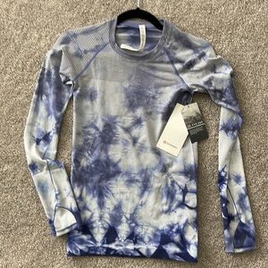 Lululemon swiftly long sleeve size 4